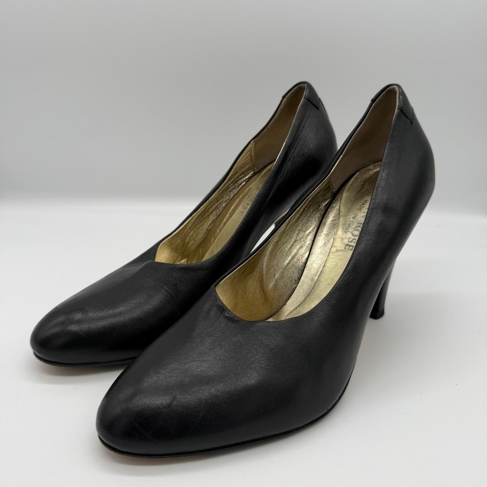 Taryn Rose Black Leather Gold Trim Pointed Toe Pumps Made in Italy 39
